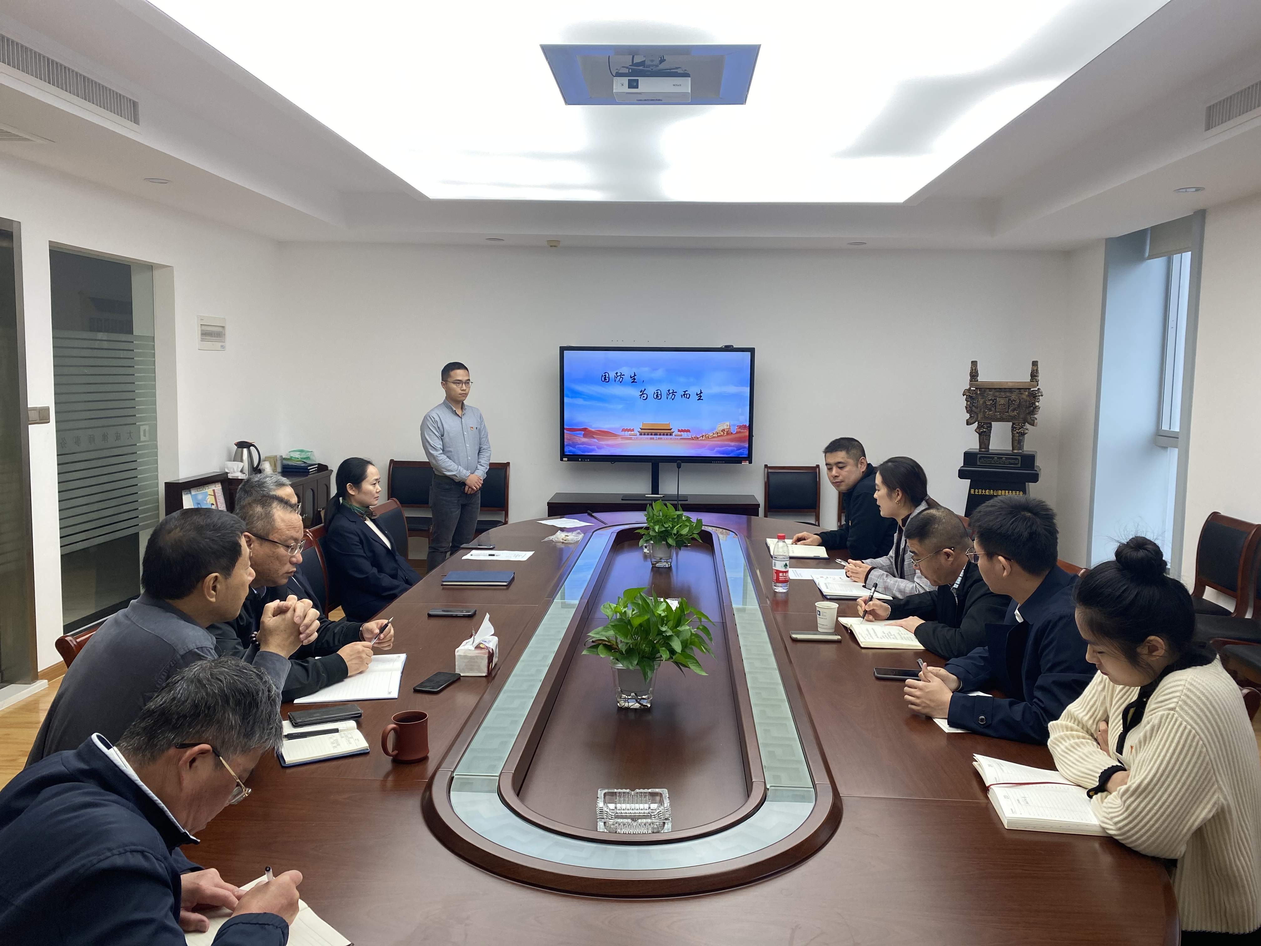 微信图片_20201125154633.jpg 微信图片_20201125154633.jpg